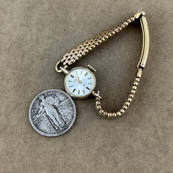 Vintage 1950’s Hamilton 17-jewel hand-wind movement, 33-inch-wide mesh strap - Picture 7 of 8